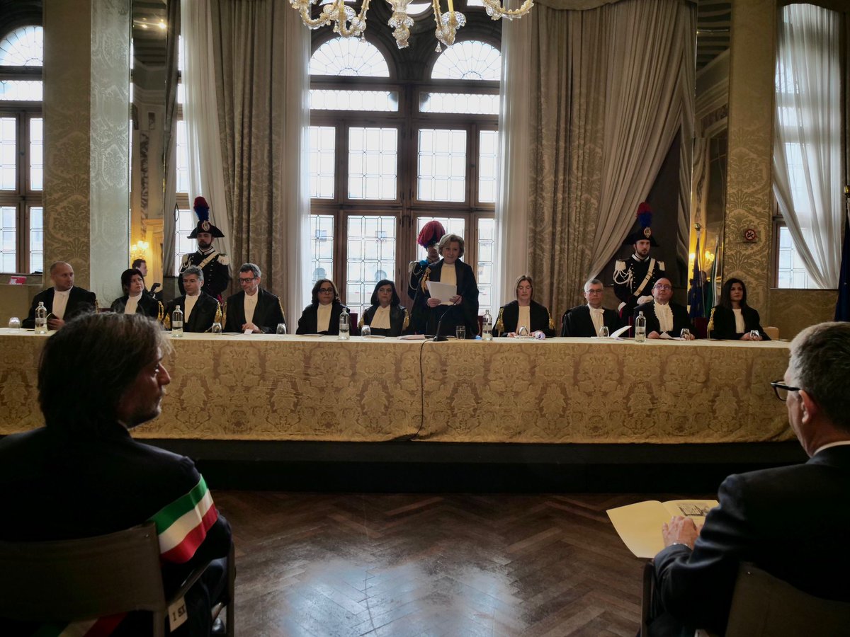 comunevenezia's tweet photo. ✅ Il consigliere @PaoloRomor all'inaugurazione del nuovo Anno giudiziario del Tar del #Veneto a Ca' Vendramin Calergi 

📌 https://t.co/cLumYat6rS https://t.co/jdCdgXSkFY