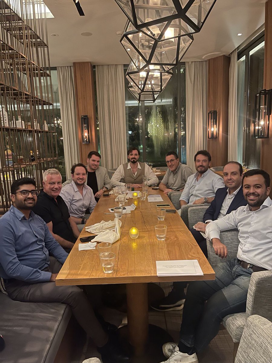dadovanpeteghem's tweet photo. Last year we launched the #FutureClub in #Dubai, a community of senior business leaders who come together to discuss the latest advancements in #web3, #AI, and the #metaverse.
We are thrilled to continue growing our community and exploring the possibilities ahead 🚀 https://t.co/R9IY5jGNTh