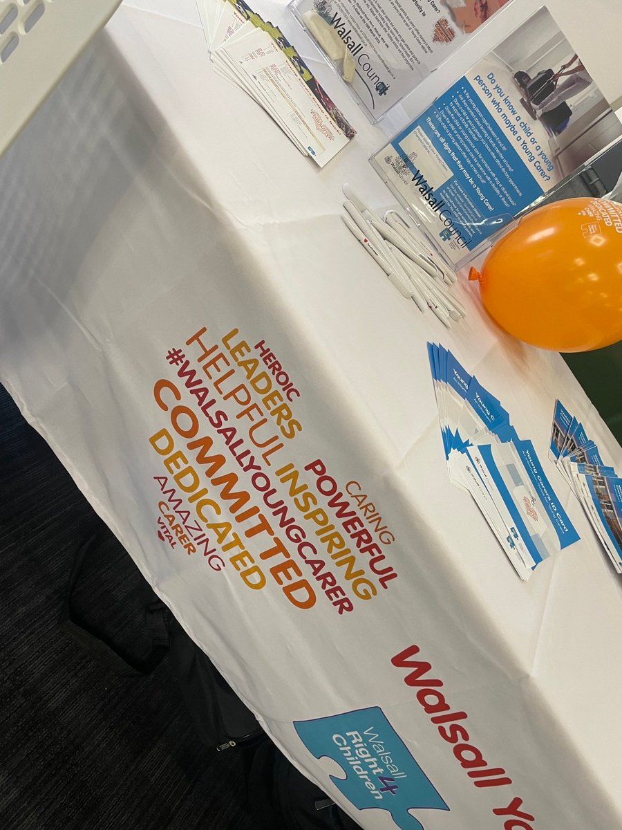 WRight4Children's tweet photo. This week we celebrate Young Carers action week! To help raise awareness the team were over at the civic centre speaking to staff about ‘making time for young carers &amp; what’s important to them’ We will have lots of activities throughout the whole week! So please keep an look out! https://t.co/toOYBLIoKC
