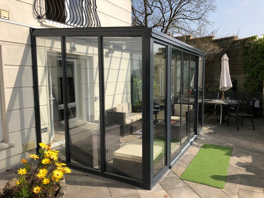 SBI_Products's tweet photo. Glass Room - The Latest Home Design Trend 

Looking for a fresh and modern way to add character and style to your home? 

Turn your empty space into a vibrant, chic Glass Room and enhance your living space. ���

For more information https://t.co/XO5GmiIi4v https://t.co/4NexqY80hL