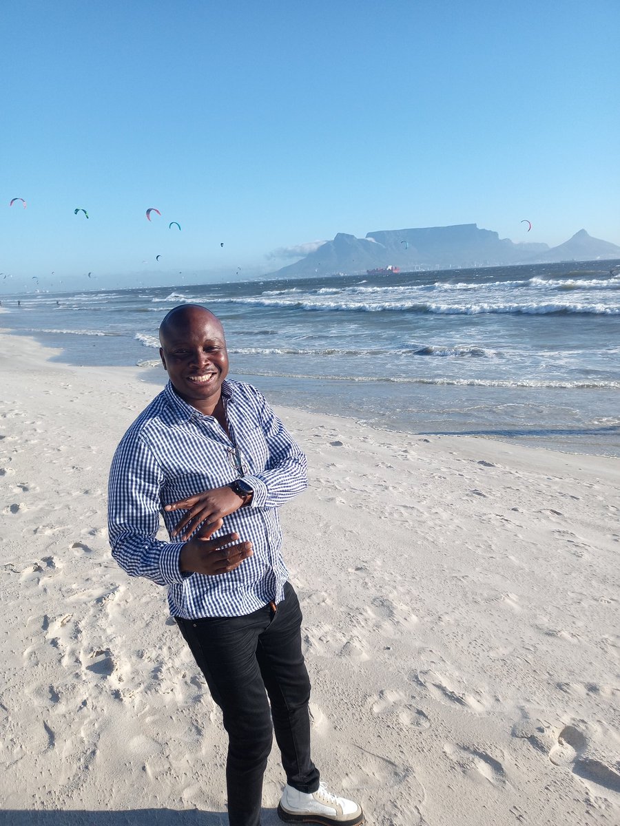 mrwelcomee's tweet photo. They are concerned about my dress code in a beach, I'm just a passersby https://t.co/v35FHu750B