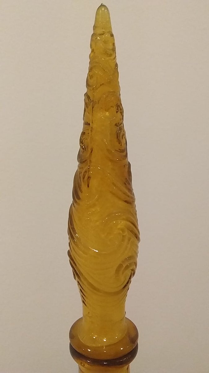GrandOakAuction's tweet photo. View @ our office
Bid: https://t.co/y7mhqclVkj
Gorgeous Mid century Italian Empoli "Genie bottle" amber pressed glass decanter with stopper 1960s
Bidding from R550
#vintageempoliglass #geniebottle #collectibleglass #onlineauction #grandoakauctions #glassauction #décorauction https://t.co/xXVAkbefzz