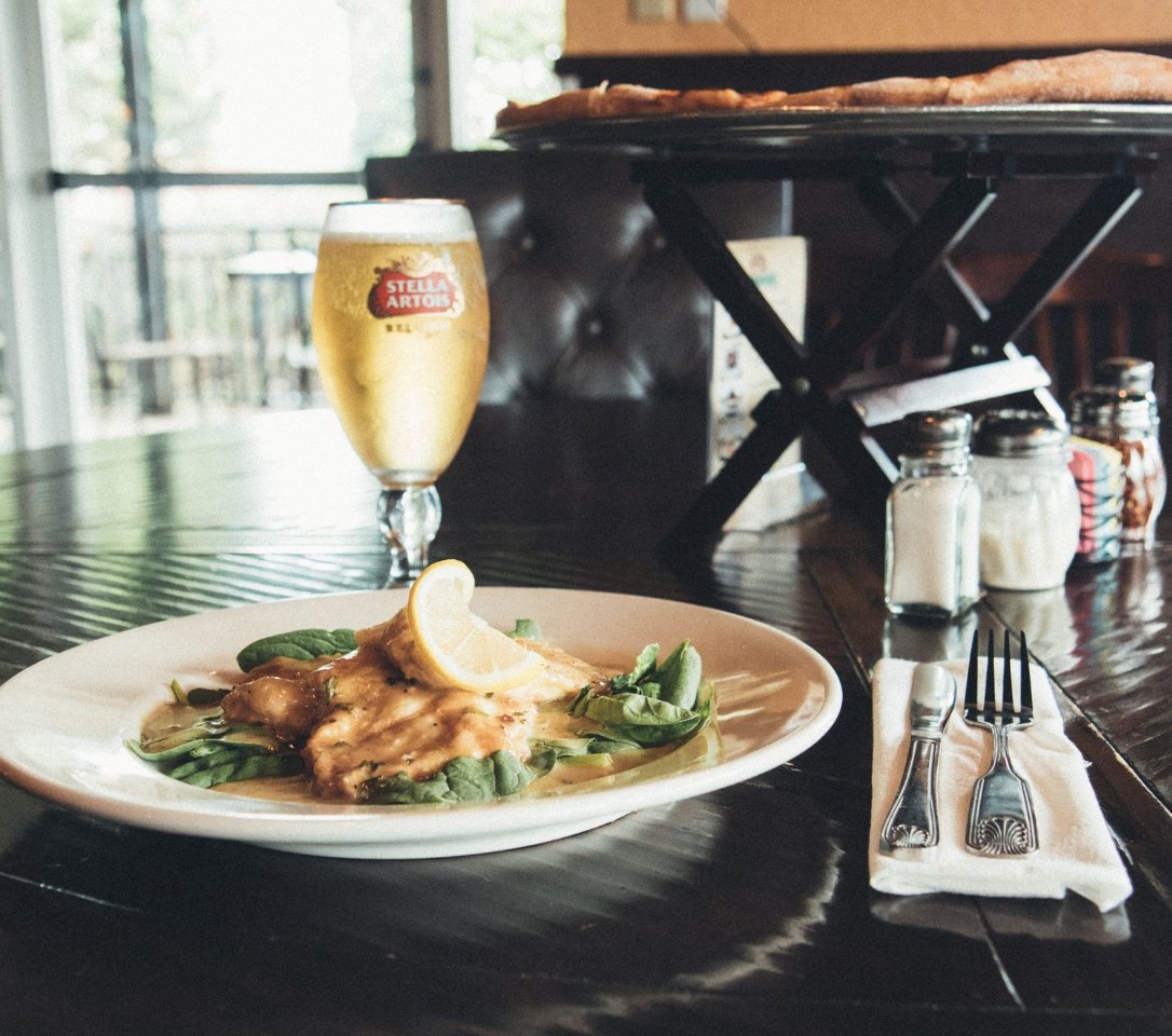 GiovannisItaly_'s tweet photo. A little bit of this and a little bit of that! 

ORDER NOW! 

#orlandoeats #orlandofood #oviedo #orlandopizza #pasta #foodporn #giovannisitalian #floridafoodies #centralflorida #orlandofl #eatlocal #localrestaurant #familyowned #italianfood #italian #chickenparm #foodporn https://t.co/T04S7eP1Pu