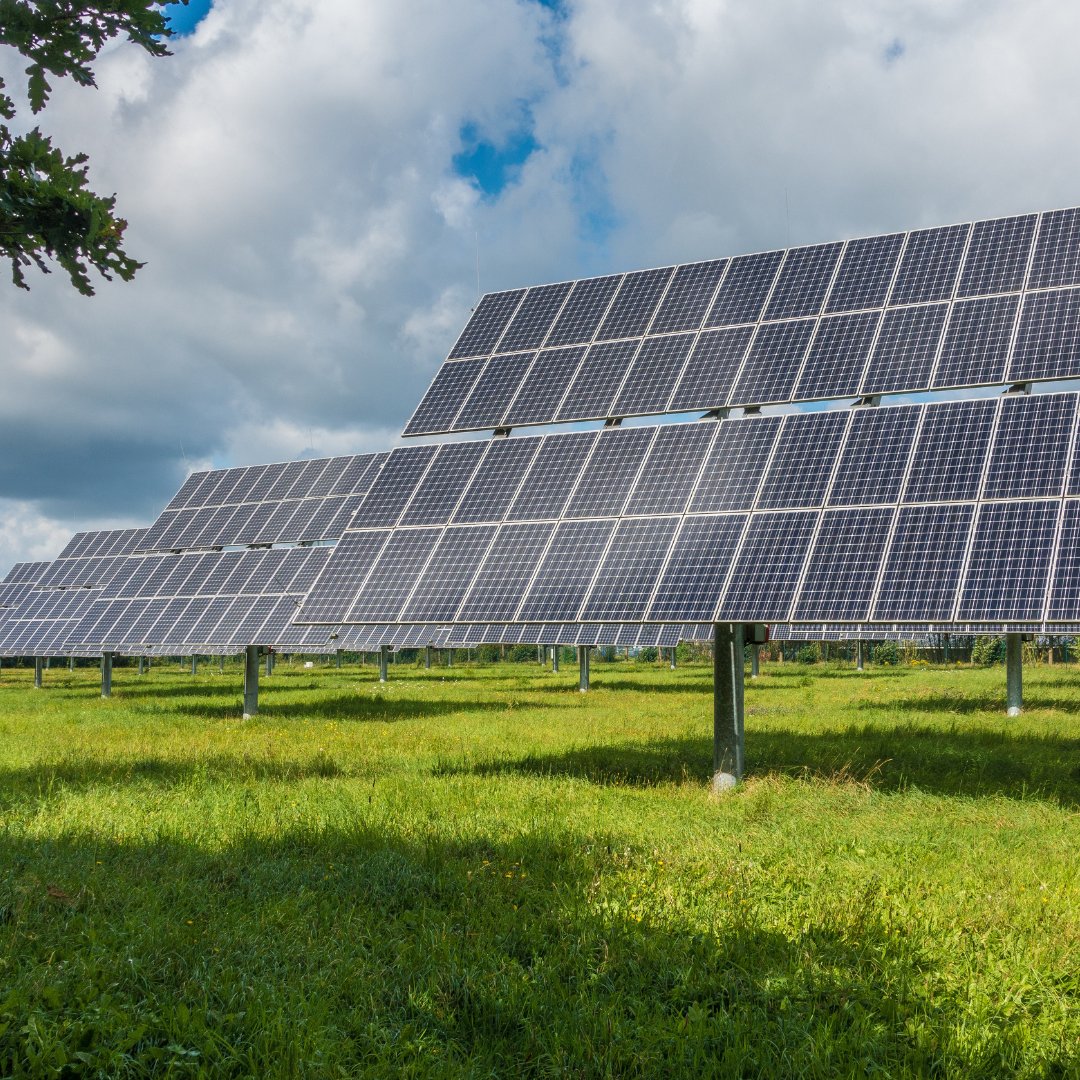 geneversepower's tweet photo. There's so much information out there about solar panels. We're here to debunk all the myths and provide you with all the correct info over on our blog! 

https://t.co/8rvJtC8l3N

#geneverse #geneversehome #PowerYourHome #solarenergy #portablepowerstation #solargenerator https://t.co/wXraFY114G