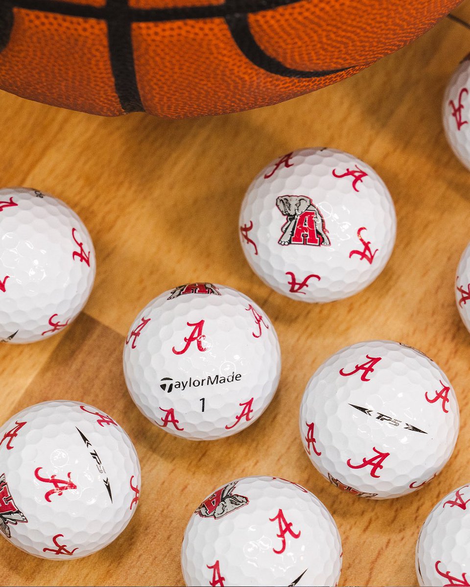 TaylorMadeGolf's tweet photo. Show your school spirit from the stadium to the tee box. 🏀 

The new #TP5 pix collegiate golf balls feature some of the most spirited schools in the nation and are available on our site. 

Shop them now: https://t.co/pKy7zyiMPA https://t.co/6Wri10hvL4