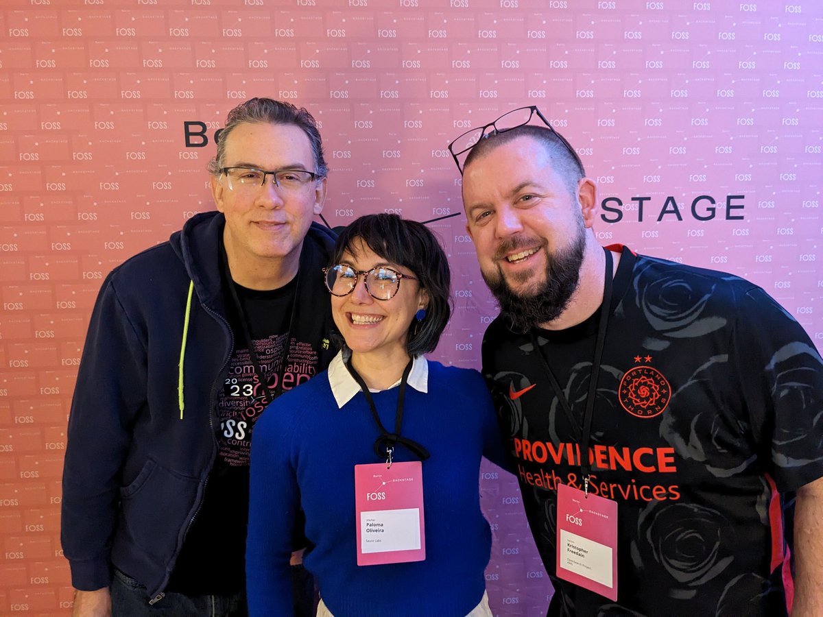 KrisFreedain's tweet image. 😁 @pcultural @TheFullMac #fossback