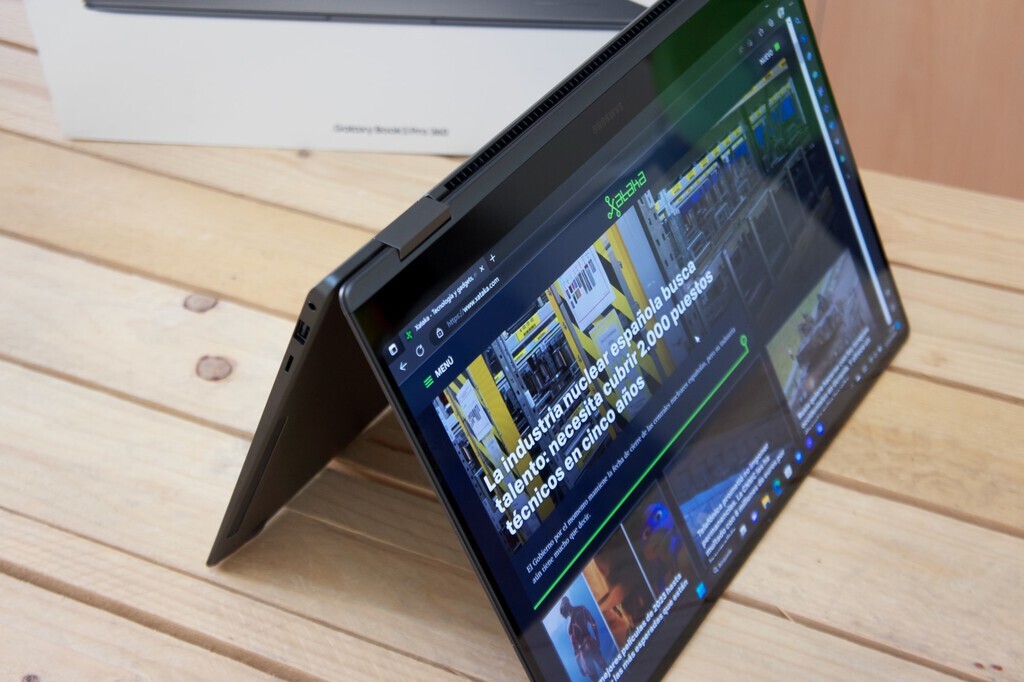 josegisbert's tweet photo. Samsung Galaxy Book3 Pro 360, análisis: los grandes portátiles ya no se esconden
 https://t.co/BDulaXwHkR #marketingdeeventos #tecnologiaparaeventos #marketingdecontenidos #tecnologia #ElBlogDelAmigoInformatico #pc #informatica #computer #oportunidadenegocio #estilodevida #seo … https://t.co/3aLlM90nC5
