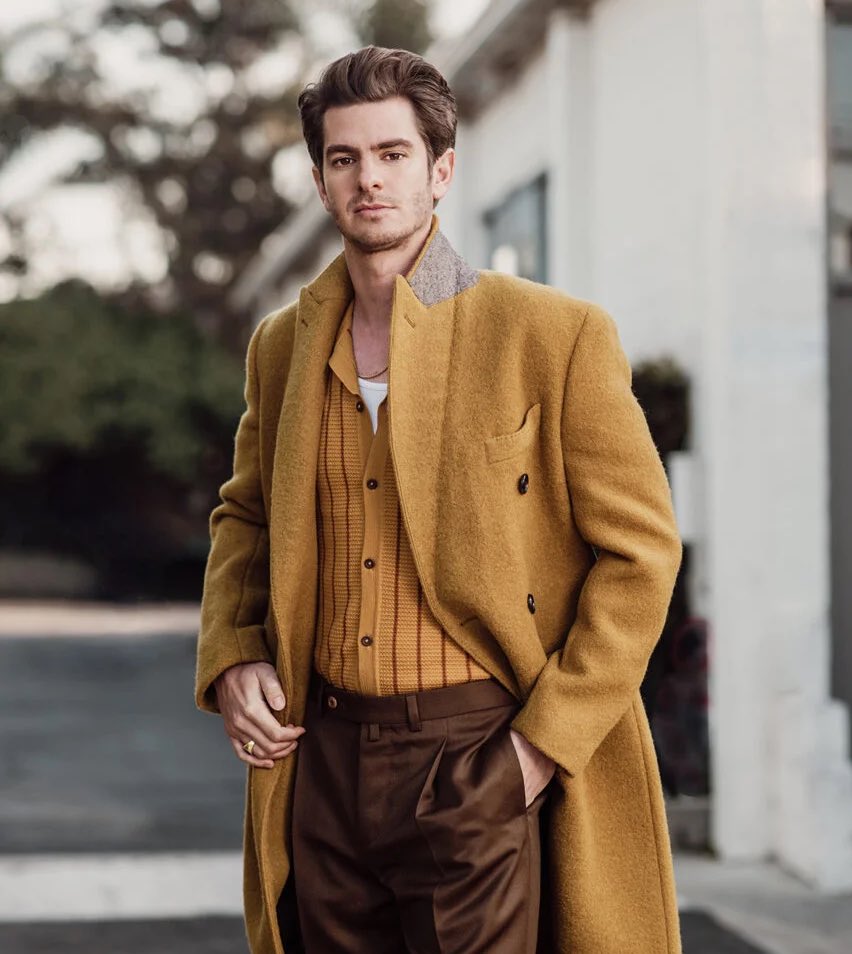 Florence Pugh and Andrew Garfield to star in ‘WE LIVE IN TIME’, described as a “funny, deeply moving and immersive love story.”

(Source: Deadline)