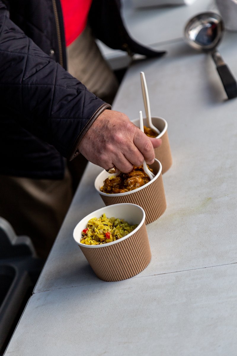 Feeding Communities tweet media