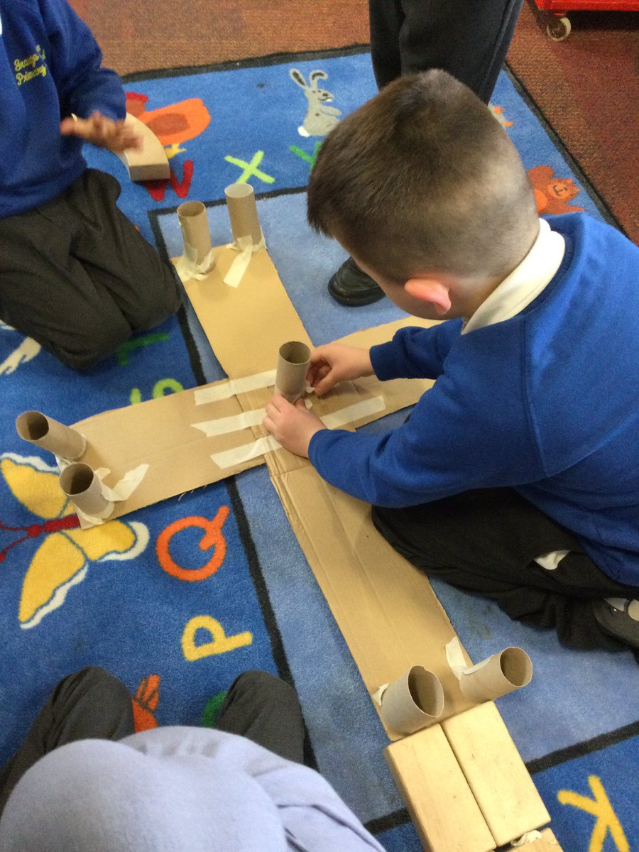 gfprimarycov's tweet image. Great team work in Reception today. We have been busy designing and building bridges for Science week. We then tested whether they were strong enough for the three billy goats. #BSW23 @ScienceWeekUK #GFReception