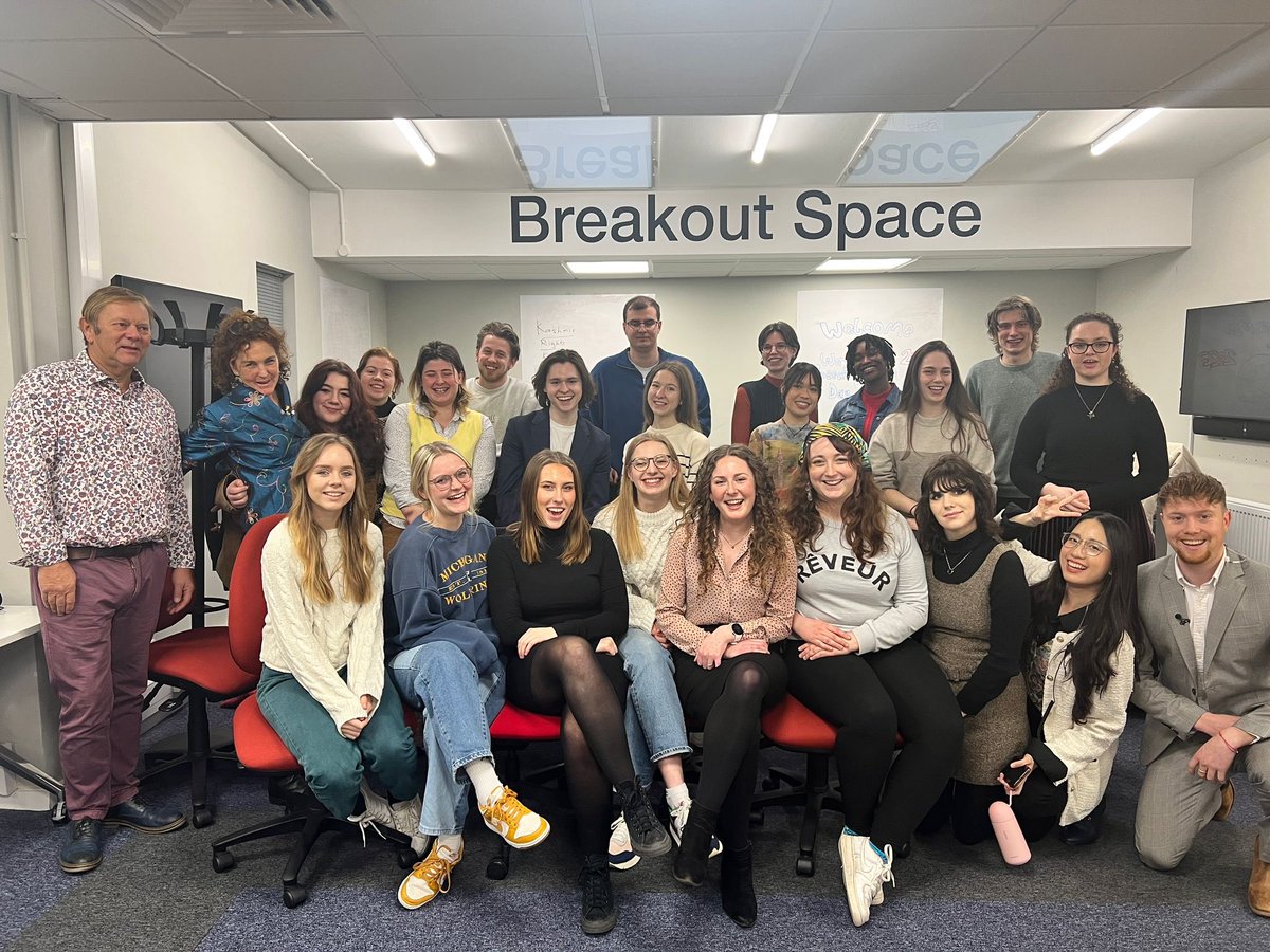 Eleanor Carr tweet media