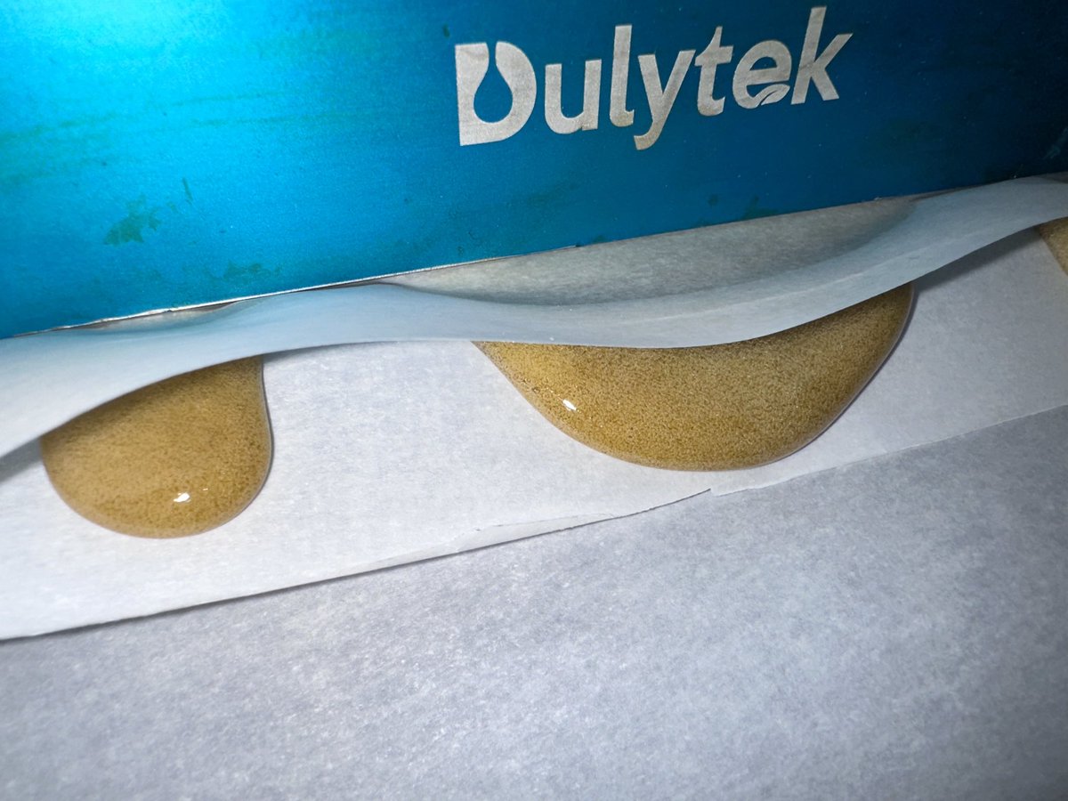 isjusroz's tweet photo. What do cannabis, WH Rosin, and cryptocurrency have in common?

They’re all commodities! And we’ll be talking about tokens at First Friday here in Downtown Phoenix’s ArtWalk on Roosevelt! April 7th we’ll be collecting coins with cannabis connoisseurs for sum’n big. #jusroz @phxaz https://t.co/1fjJgmKux7