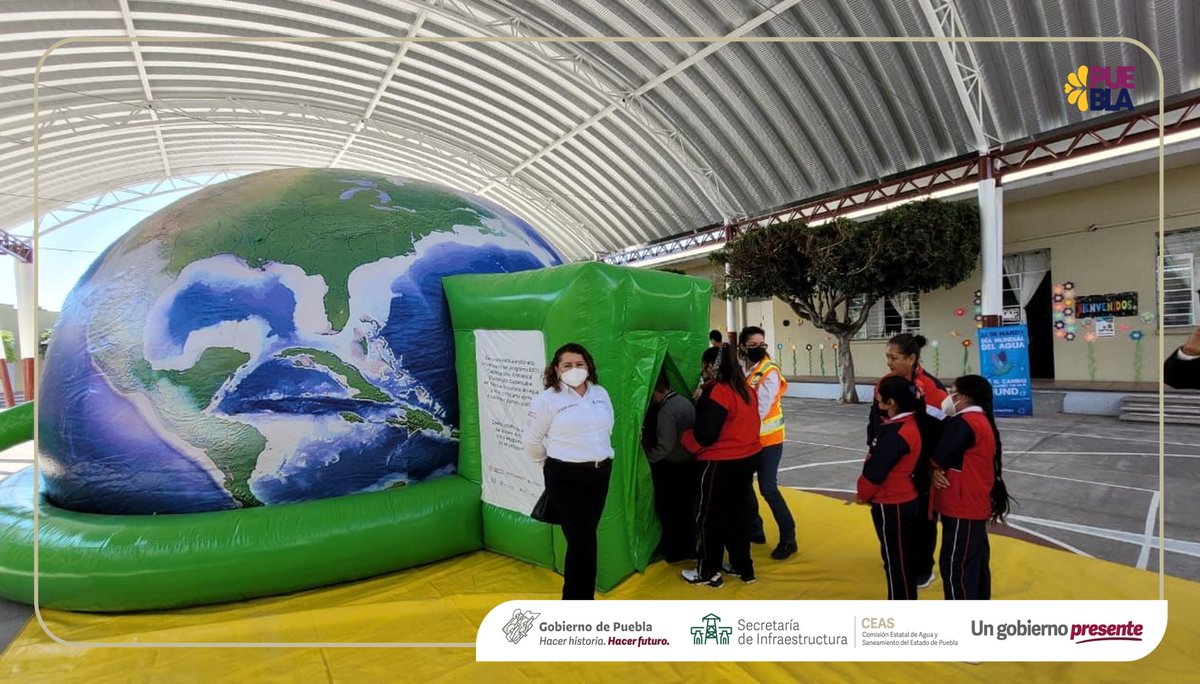 CeasPueOficial's tweet photo. #CEASPUEInforma | La Comisión en coordinación con @ConaguaPuebla, @AtlixcoAyto y @SOAPAMA inauguran el Domo Educativo con el fin de fomentar la conservación de la naturaleza y promover el cuidado del agua con estudiantes de Atlixco. @Gob_Puebla @JuanPablo_CC22
#HagámosloJuntos https://t.co/TNadI1yd4o