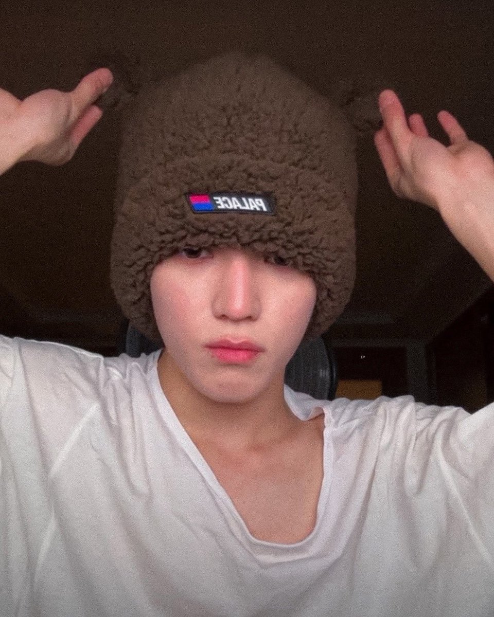 do01tae's tweet photo. бубочка 🥺🥺🥺🥺🥺 https://t.co/9IFzVYkuFZ