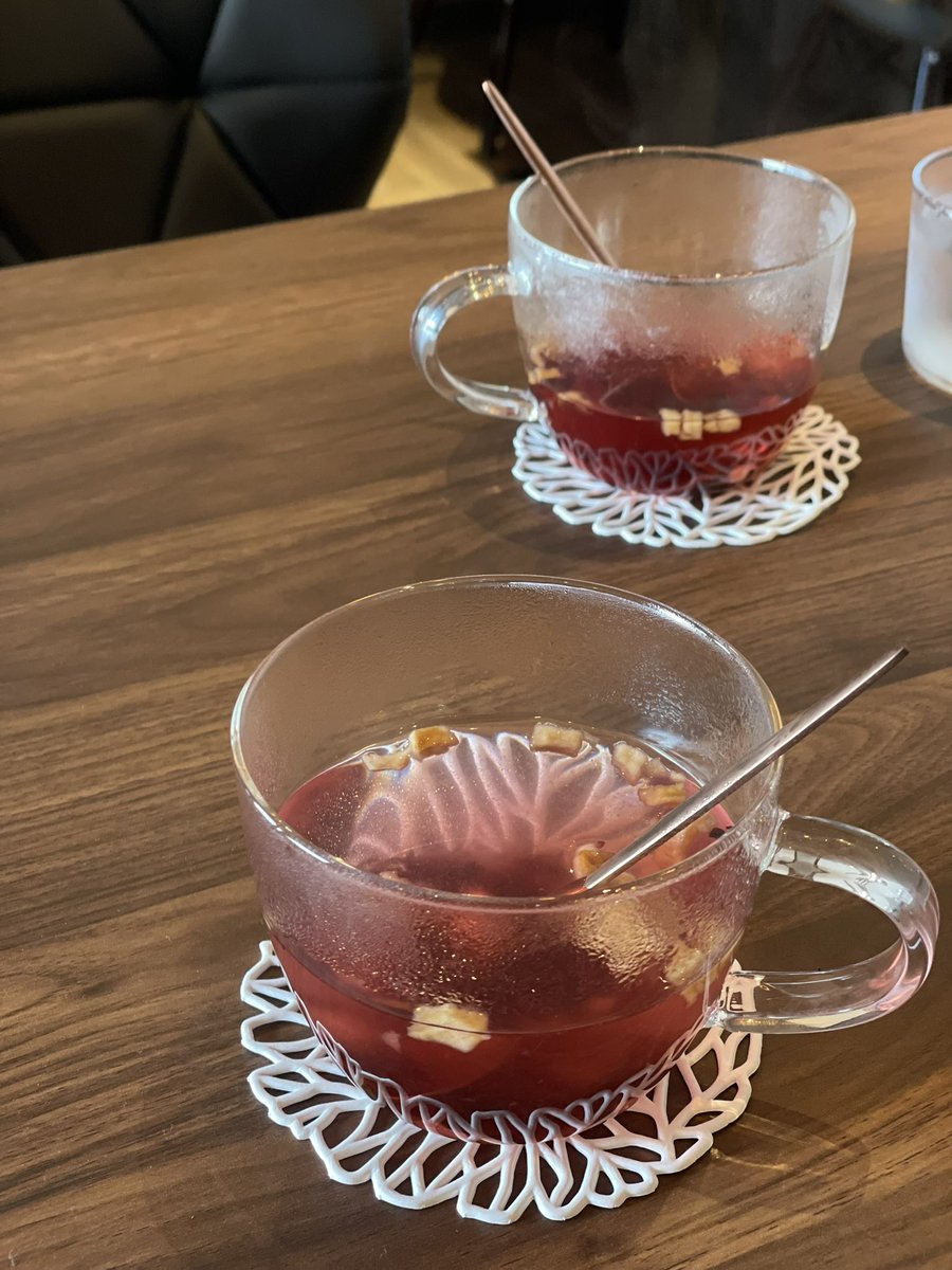 ronpurasu's tweet photo. カフェオープンします！美容室ＲＯＮ+に併設
cafe4です(カフェフォー)
 #カフェスタッフ募集  #美容師募集
 #ニューオープンカフェ #諫早カフェ #諫早ランチ #諫早グルメ #諫早美容室 https://t.co/pfC4xy8e6J