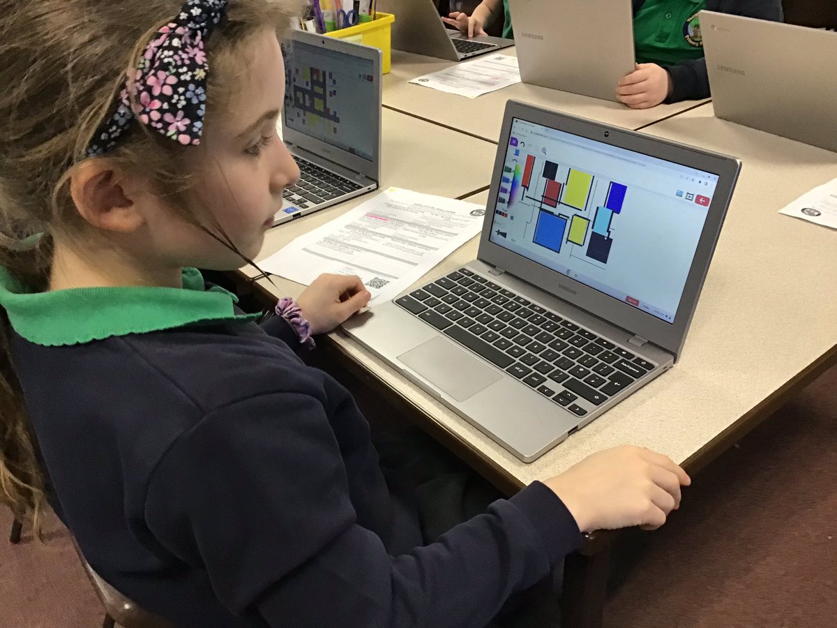 YearsleyGrovePr's tweet photo. Ever heard of Piet Mondrian? Year 2 were making art inspired by his abstract work today. https://t.co/rgnIxlK2gm