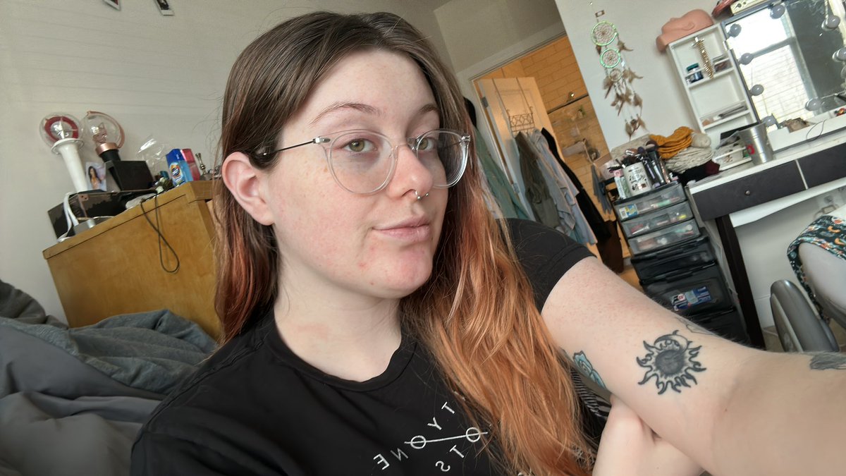 gothicbunny6's tweet photo. Being a new mom is tiring but I’m still hot. Send to me so I can spoil myself and my baby. 

Milf finsub domme paypig https://t.co/3ml3mnB0iK