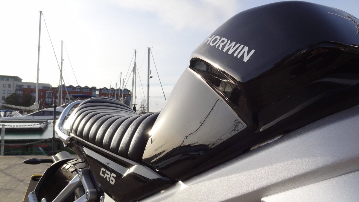 Classic styling meets modern technology. The Horwin CR6 is a fully electric, learner legal, motorcycle. 

Available in four stunning colours, with a range of customised seat options.

bit.ly/HorwinCR6

#horwin #horwincr6 #ev #electricmotorbike #electricmotorcycle #hull