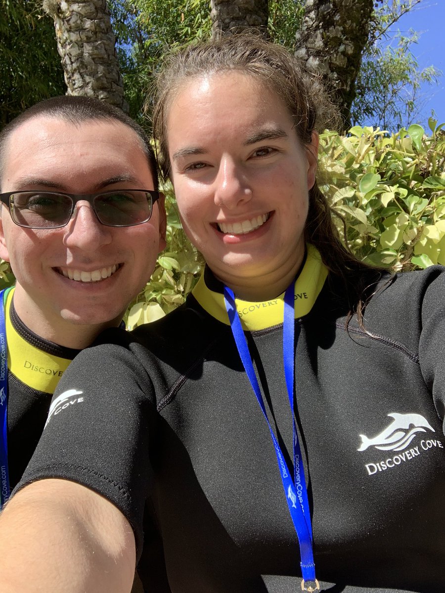 PlusOneLady's tweet image. They tried to give me an XS size wet suit, jokes on them tho cuz my ass is too THICC #fatass #MediumSize #LateNightsWHaley