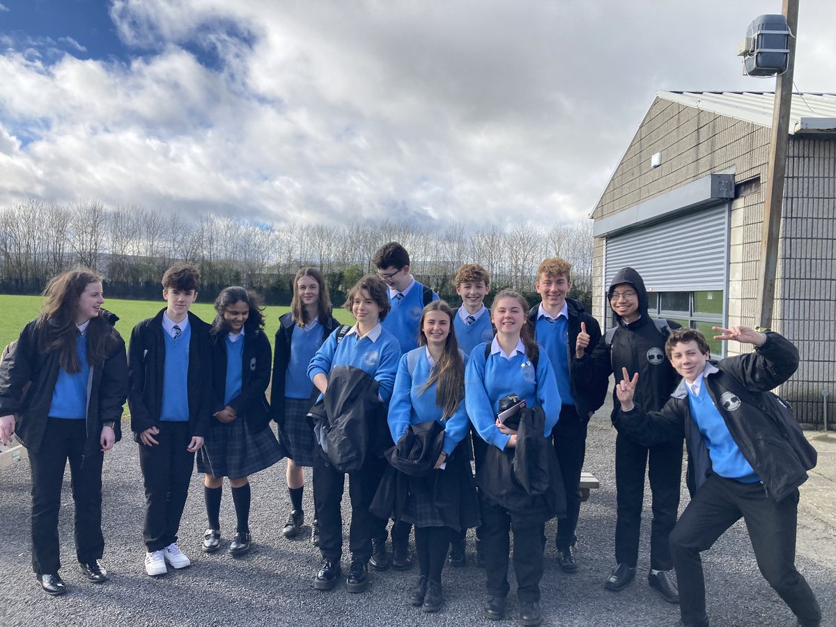 OideCiara's tweet photo. Some of our 3rd year maths students took part in the IMTA Pi quiz today in @stkevinscc1 @Kingswoodcc16 @imtanational @ImtaDublin https://t.co/DUa2utLmNs
