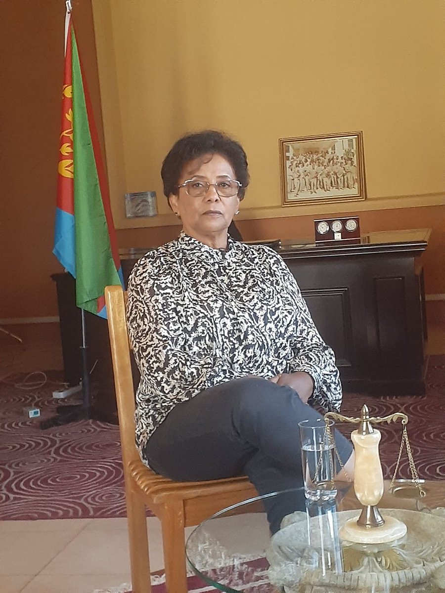 ytmn2's tweet image. #MinisterFauzia noted that the #LawWeek that will be conducted from 13-18/3/23 will include various programs including general knowledge competitions, programs by the national media outlets, environmental sanitation activities as well as virtual programs focusing on #Diaspora.