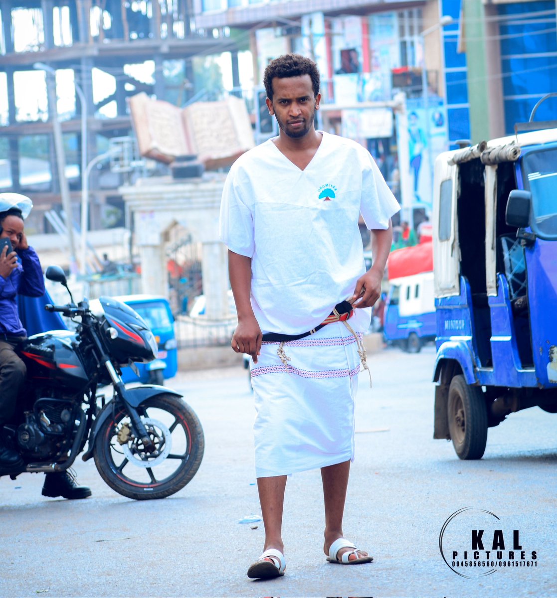 HararghePicture's tweet photo. Hararghe Oromo people

#HARARGHE #HARAR #OROMO https://t.co/gQoWNLTM5n