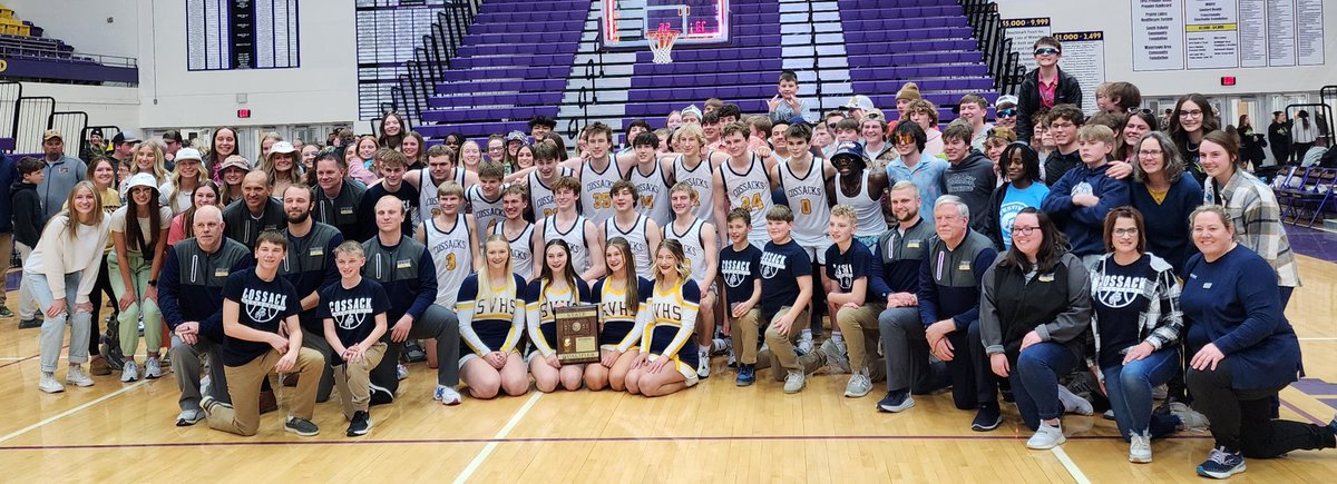 CoachCarms1955's tweet image. Life is good when you spend it with the people who make your heart happy.