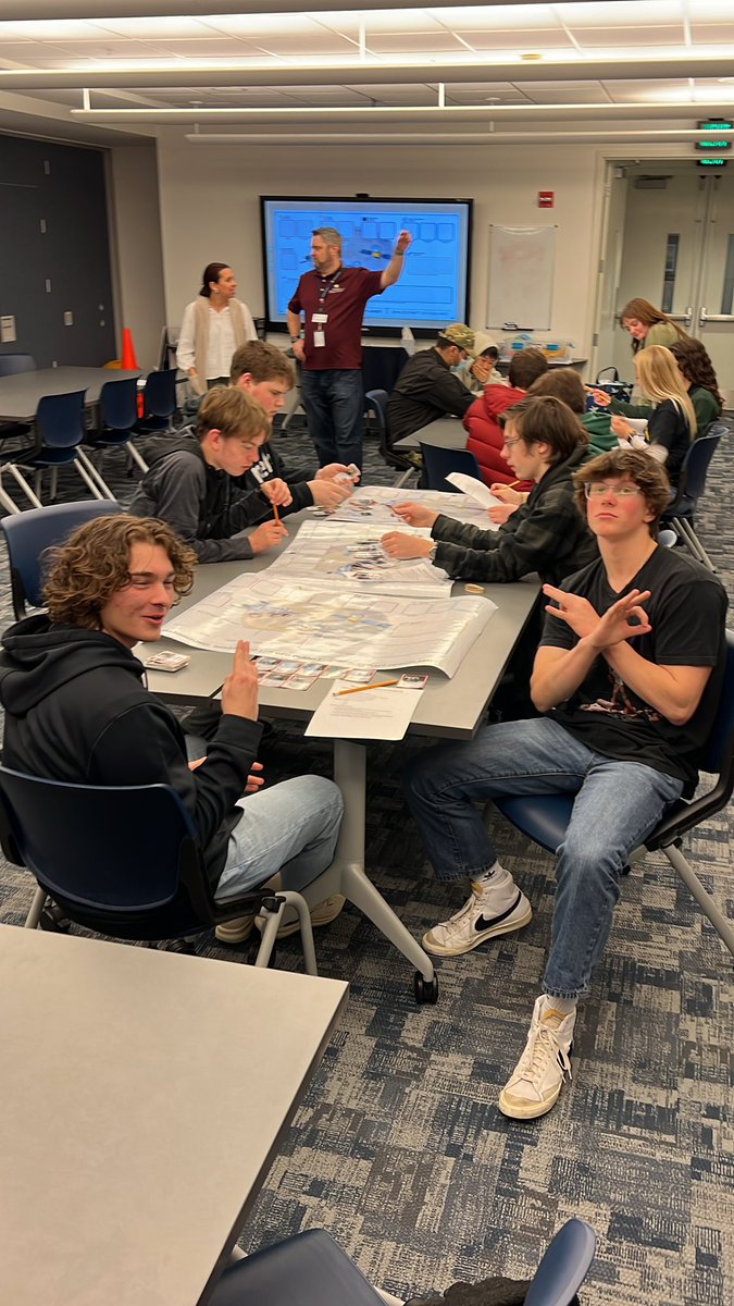 iSTEM Academy tweet media