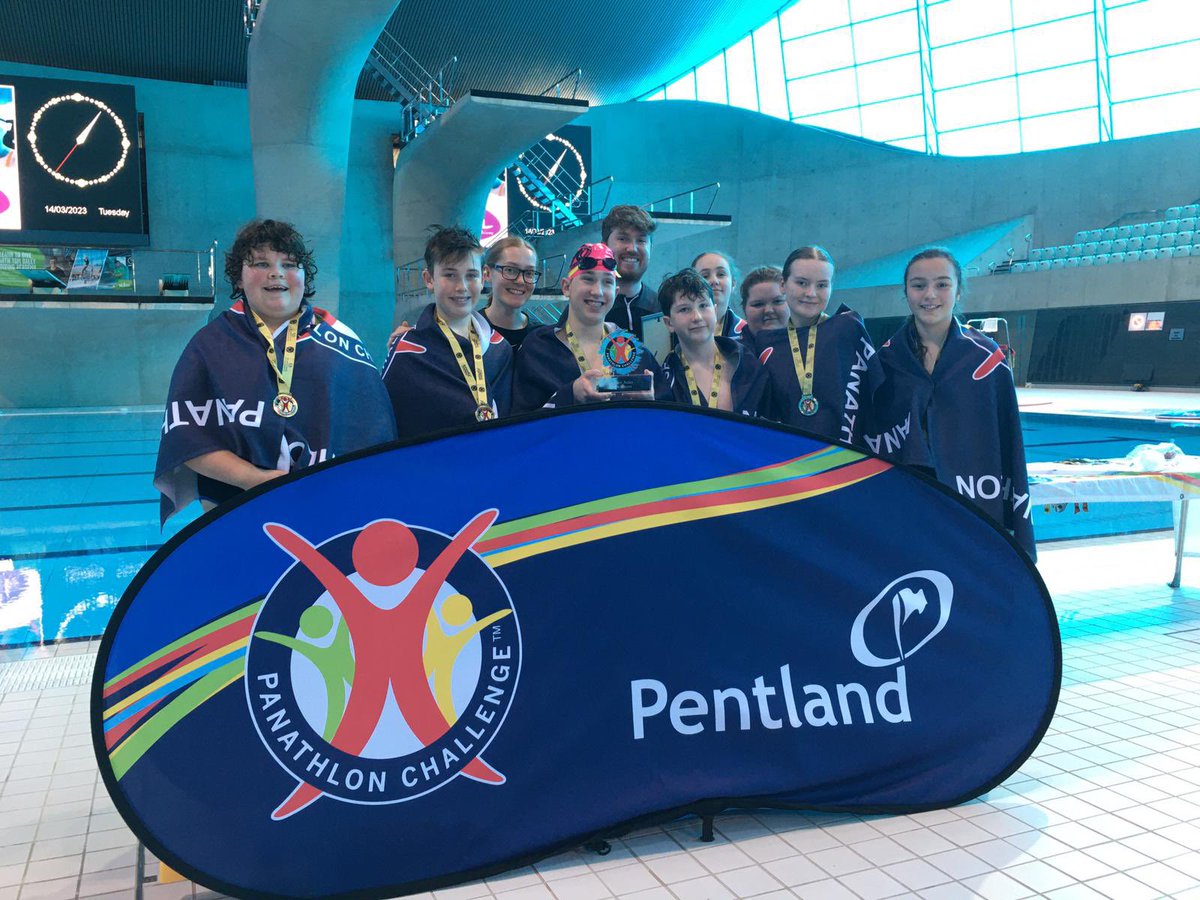 OngarPe's tweet photo. And it’s GOLD for Team Ongar! Super proud of these students! 🥇🏆🏊🏻‍♀️🏊🏻 @TheOngarAcademy @farmer_fmark https://t.co/1RiZj9b4kE