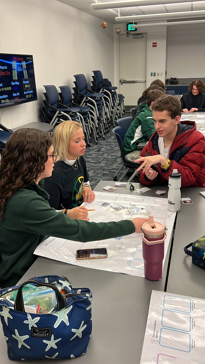 iSTEM Academy tweet media