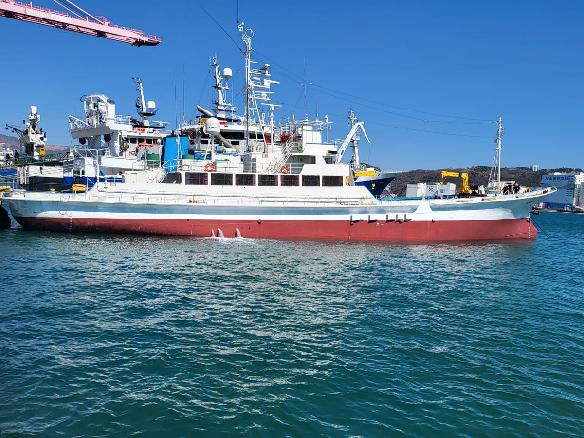 mifcomv's tweet photo. Exciting news! We have successfully completed the acquisition of our latest vessel, #Jazeera103! With a #freezingcapacity of 120MT/day and #storagecapacity of 420MT, this vessel is sure to be a #gamechanger in the industry. #MIFCO https://t.co/Q33zxOVhRv