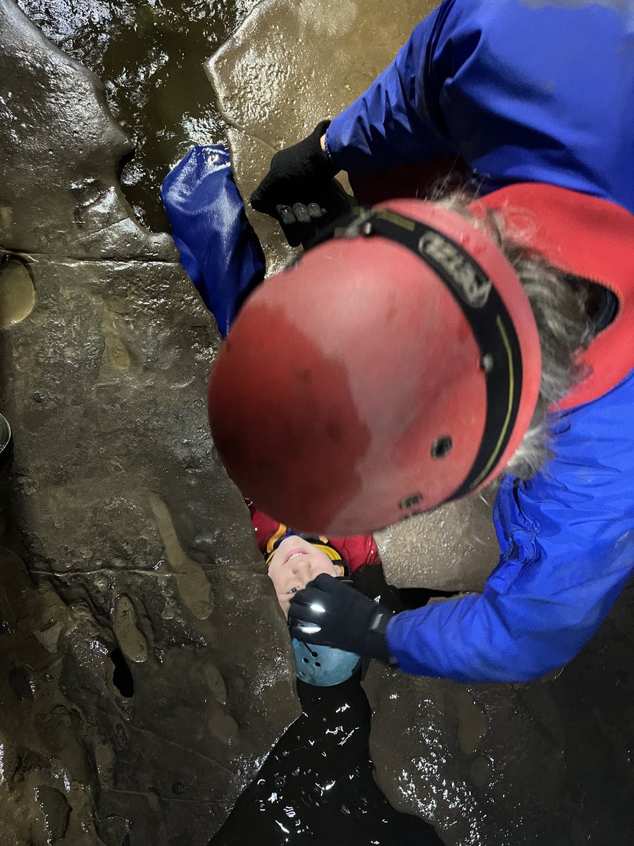 undy-primary-school-on-twitter-wow-what-an-amazing-afternoon-of-caving