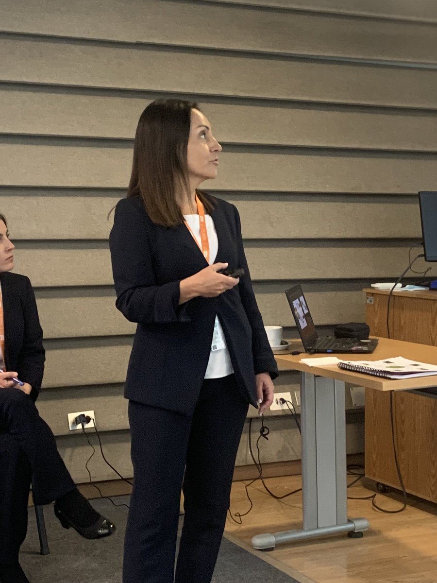 Melissa Bush tweet media