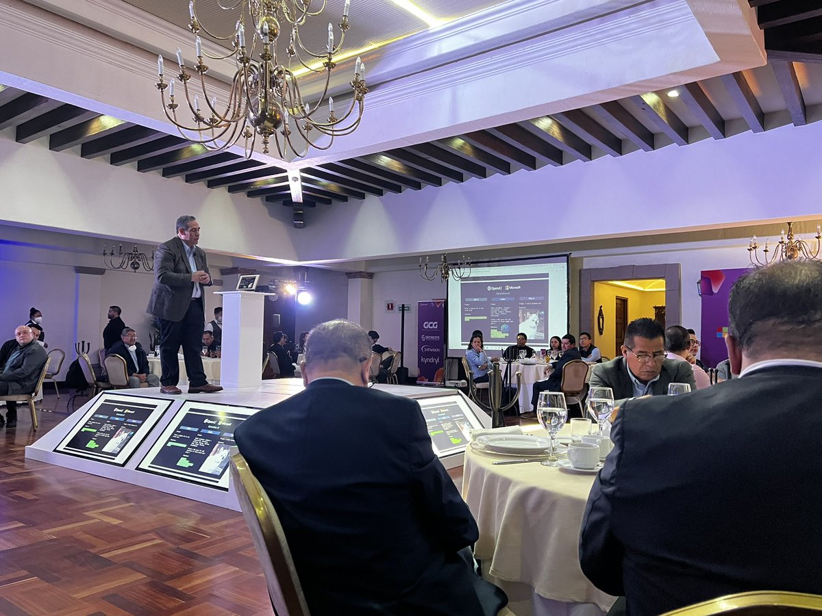 hecklon's tweet photo. @MSFTMexico  #hazmásconmenos https://t.co/V7utIL7LiP