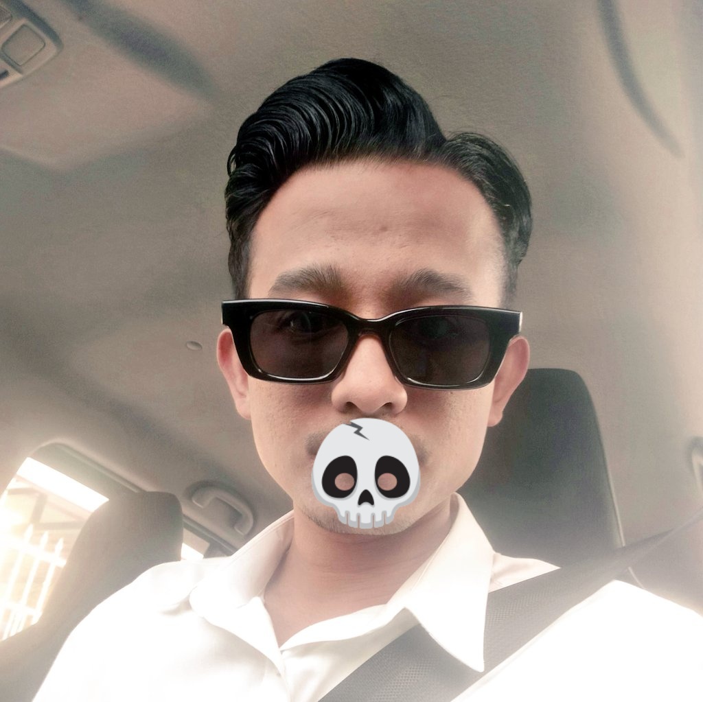 tk20july's tweet photo. ลุงแก่ๆคนนึง #นครศรีธรรมราช #สงขลา #หาดใหญ่ https://t.co/IjQdbR3kaX