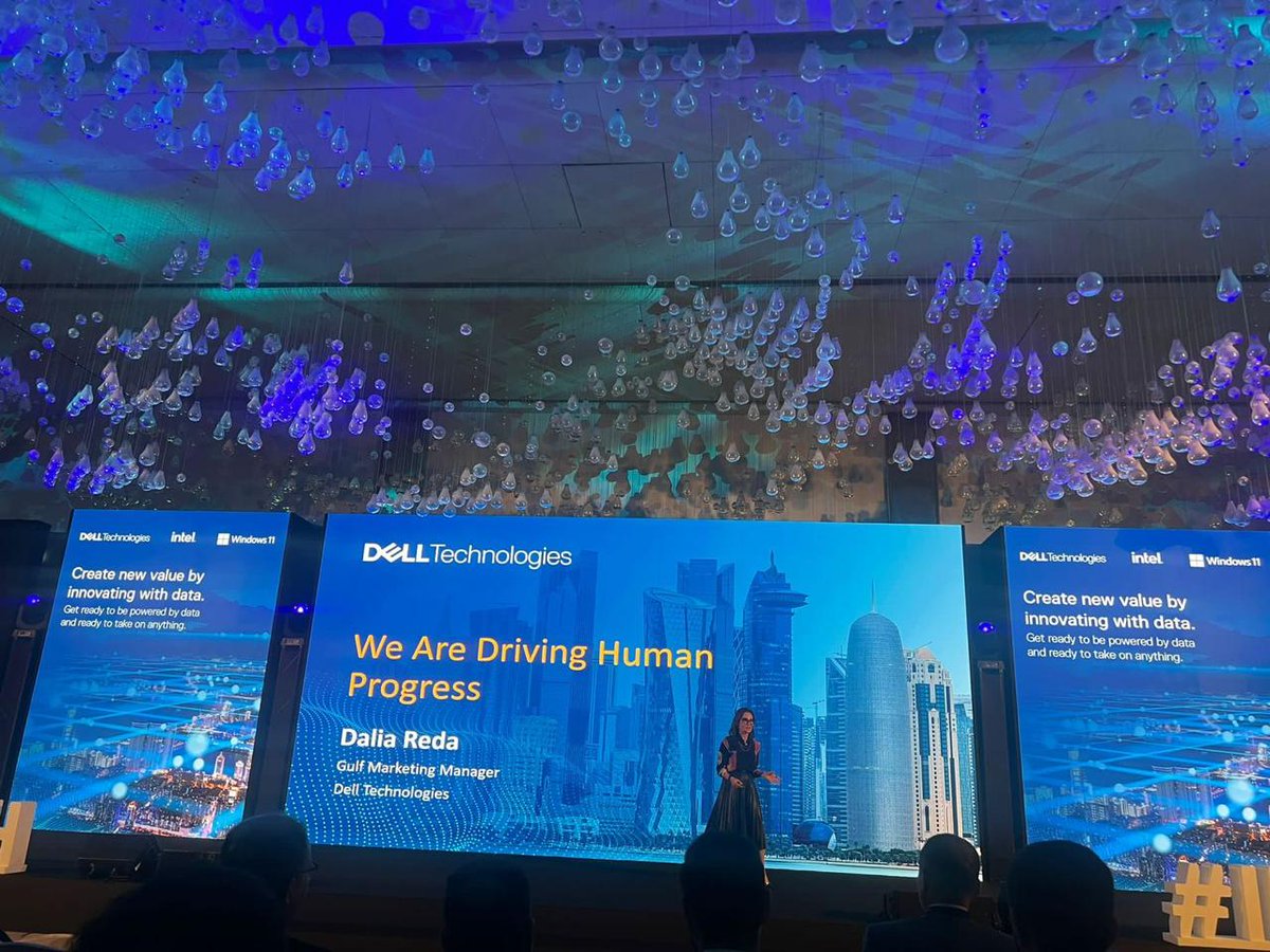 What’s good for the planet 🌏 can also be good for your business📈! 

@Dalia_Re speaking about achieving #sustainability 🍃 without compromise to drive human progress at #DellTech’s #InnovateWithDataSummit 📍#Qatar!
