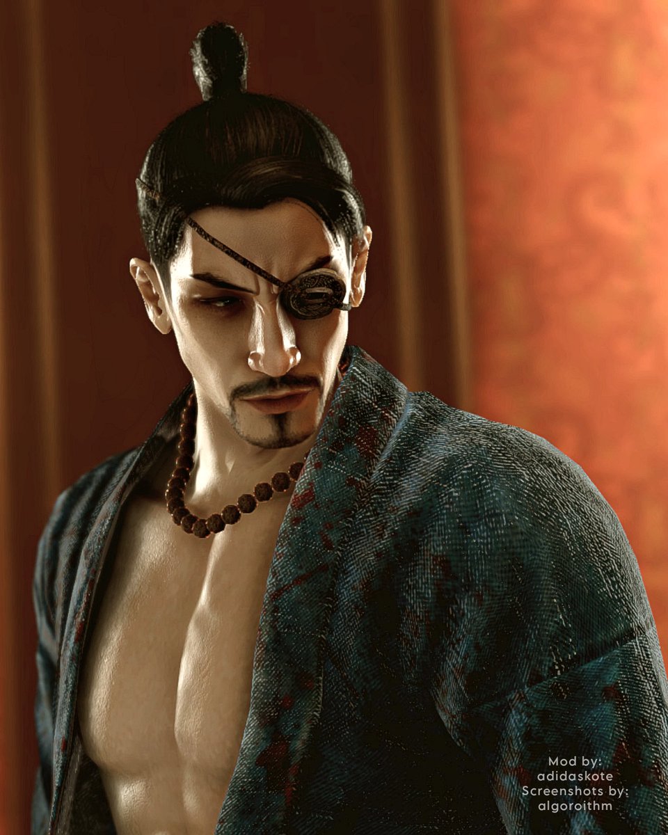 Ish joyidagi azo fotosurati