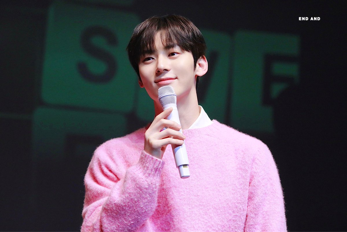 민현아 사랑해~✨
99주년도 같이 축하해야지🎉

#황민현 #HWANGMINHYUN 
#HAPPY11th_ANNIVERSARY
#온리황도황대장데뷔11주년