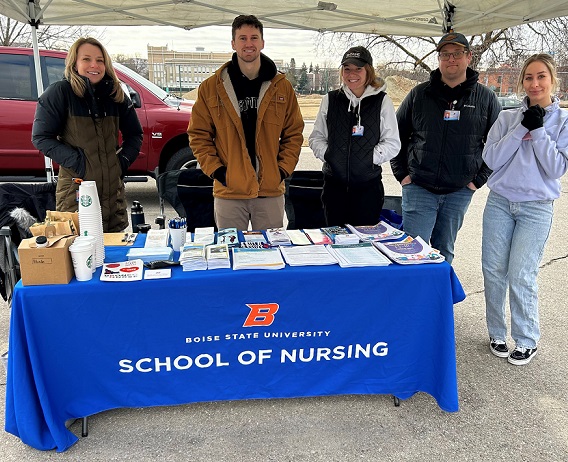 On March 11, students &amp; partners hosted a health info pop-up and spoke with families about healthcare, housing, and other services available to them. These types of opportunities bring organizations &amp; communities together in wonderful ways, a huge thank you to everyone involved!