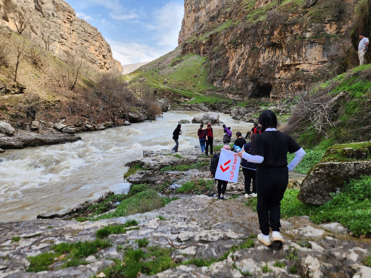 Last week, <a href="/USAmbIraq/">United States Ambassador to Iraq</a> joined some of our participants on a hike through Rawanduz Canyon for #IWD as part of our continued partnership. 

Join <a href="/USCGERBIL/">U.S. Consulate General Erbil</a> in supporting Free to Run here: givegab.com/campaigns/inte…