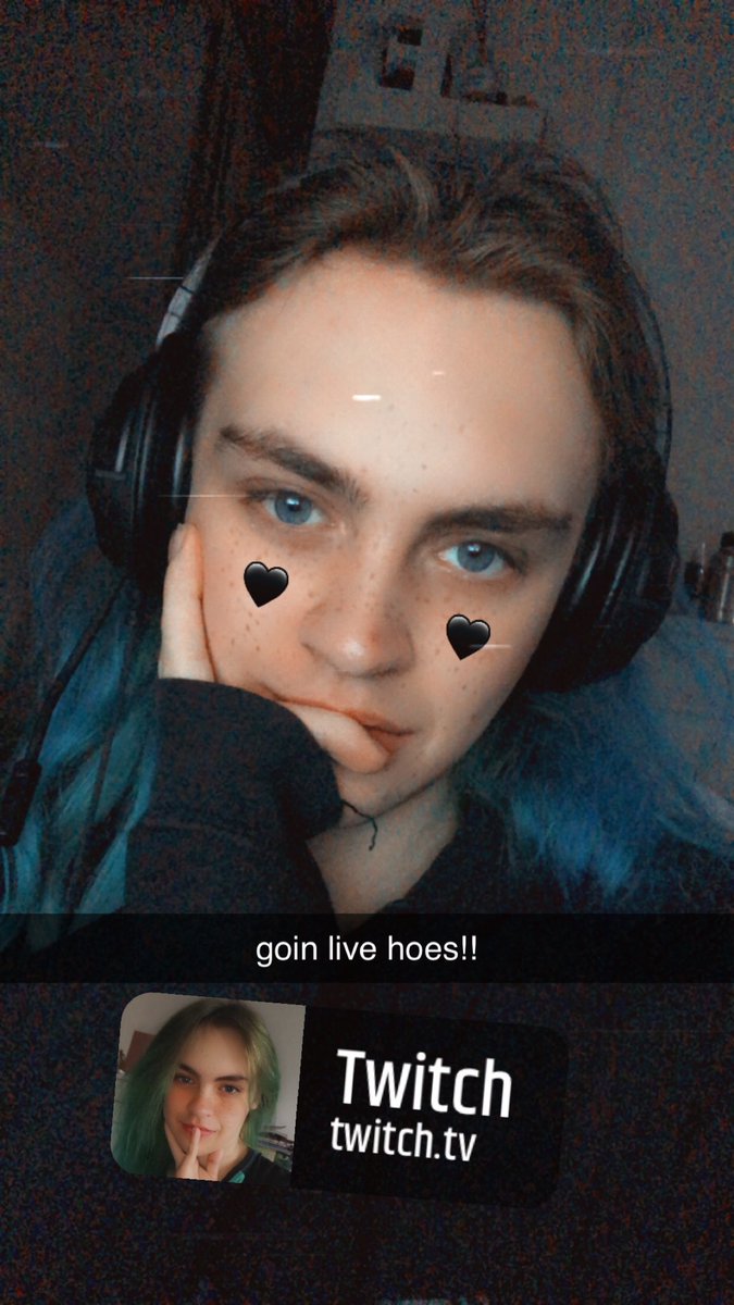 afirmity's tweet photo. We be vibin with that ranked grind, hope to see you there https://t.co/nObxQTzTtF #smallstreamer #shoutmeout #followme #ApexLedgends https://t.co/xndHSgNfWY