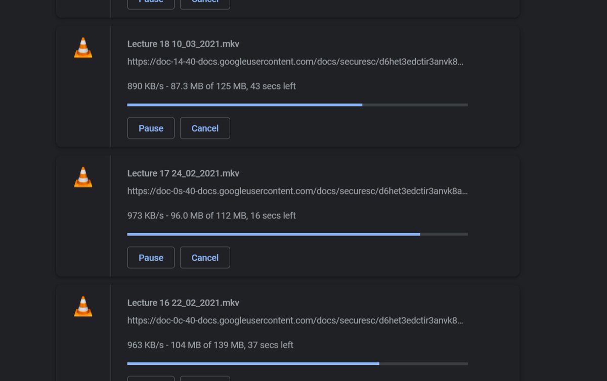 SimpleAwasthi's tweet image. &quot;open laptop hain aaram se baith ke dekhoonga exam mein 🥹&quot;