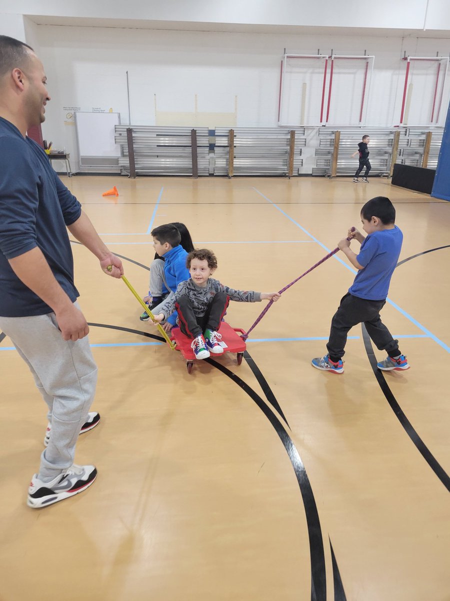 TwainPhysicalEd's tweet photo. Making learning fun, one day at a time.
#twainPE #ccsd21 #physicaleducation https://t.co/CSCLrsAmdF