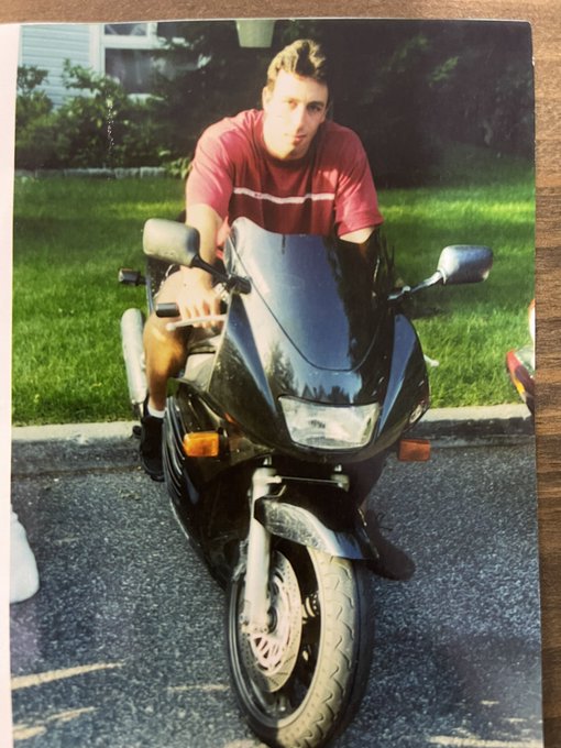 22 year old me before tattoos and beard, on my first bike, a Suzuki RF900. https://t.co/uqXDphMqc6<a href="/tag/smcontest"class="tags"><span>#smcontest</span></a>