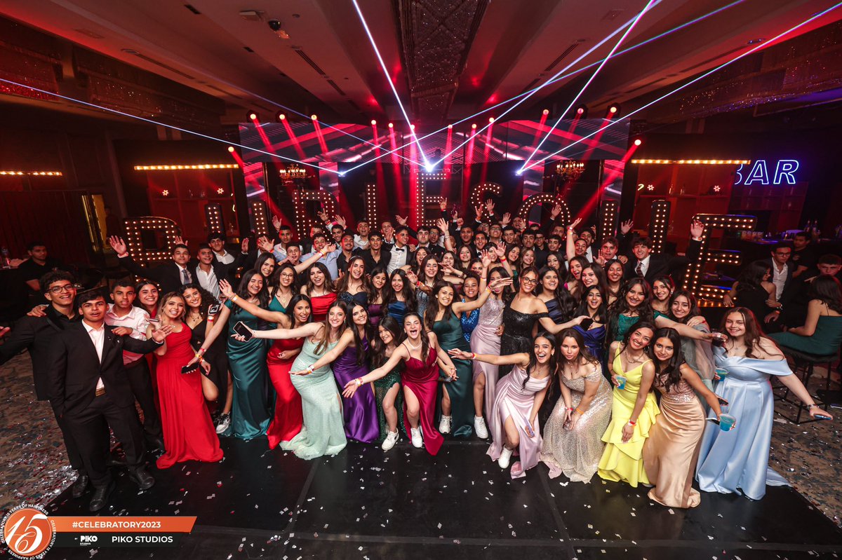 CelebratoryE's tweet photo. Whatever happens, never happens by itself 🧚‍♀️ #MES #Prom #night #party #burlesque https://t.co/sIsUdxPCHt