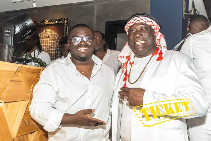 AnderMarcelin's tweet photo. Medya Repiblik Pòtoprens nap vann jèn yo Roland koulye a? Antouka pwiske tout kote misye ye nou met pwojektè sou li,map tann mizik la, paske se modèl atis sa yo nou fabrike pi byen.
Pa gen pwoblèm map tann (grande première) la de Roland TIT:Johana Pouki vente signature El Rancho. https://t.co/ZqzQhjtaIi