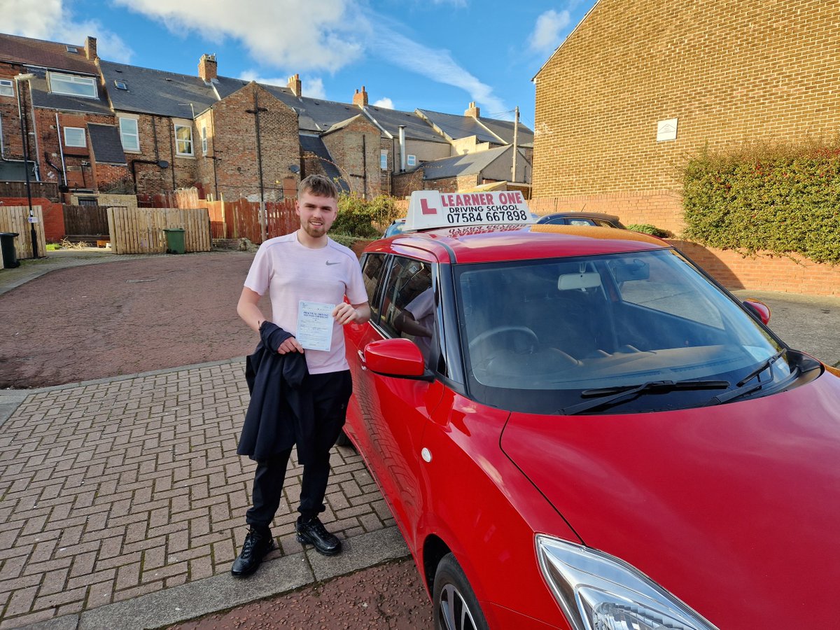 Learner1driving's tweet photo. Well done john Saint on passing your driving test first time with only 5 minor marks. https://t.co/ZNvhmjrXSp