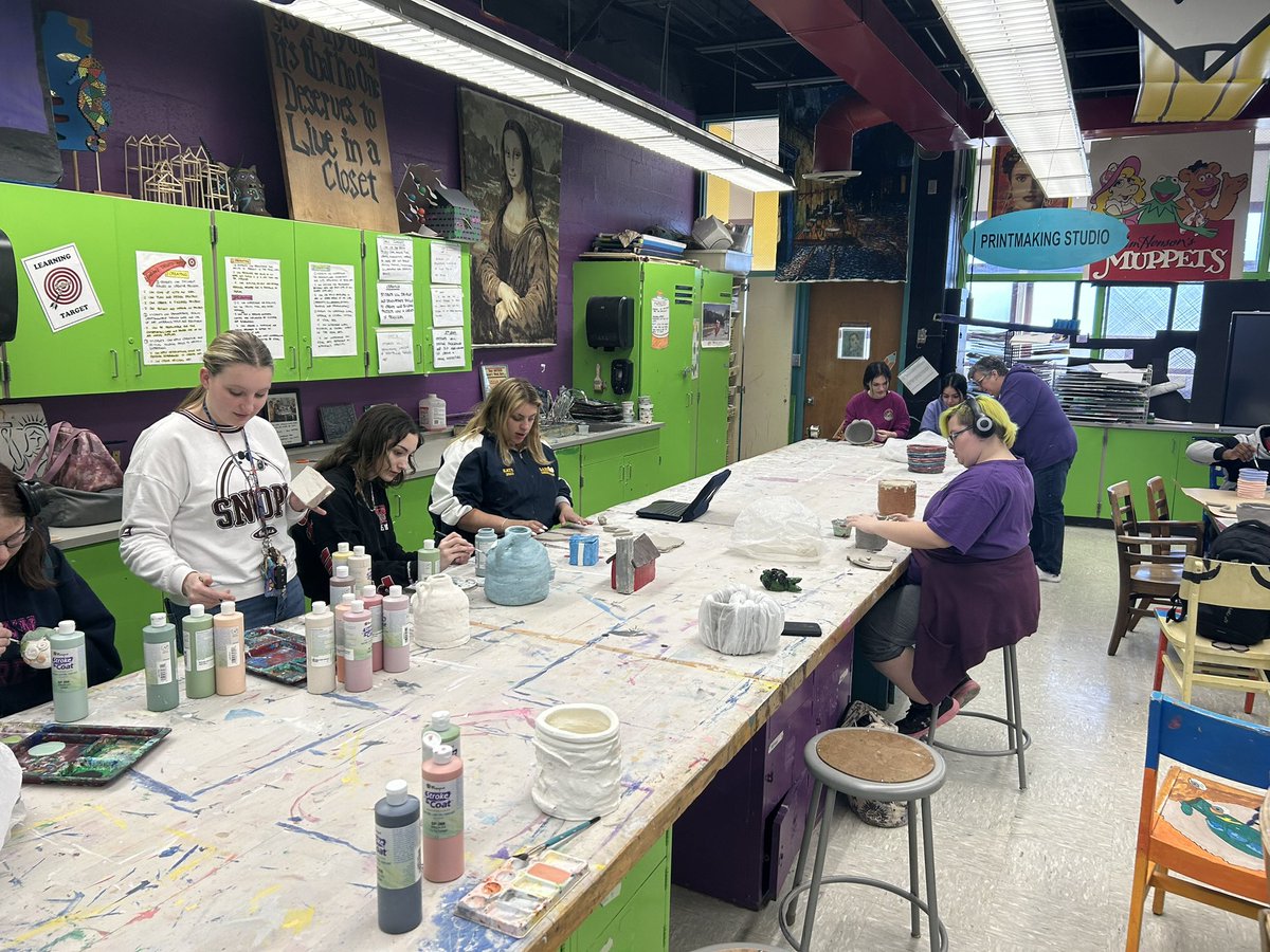 ChuckMichael98's tweet image. South Allegheny students having hands on experiences.