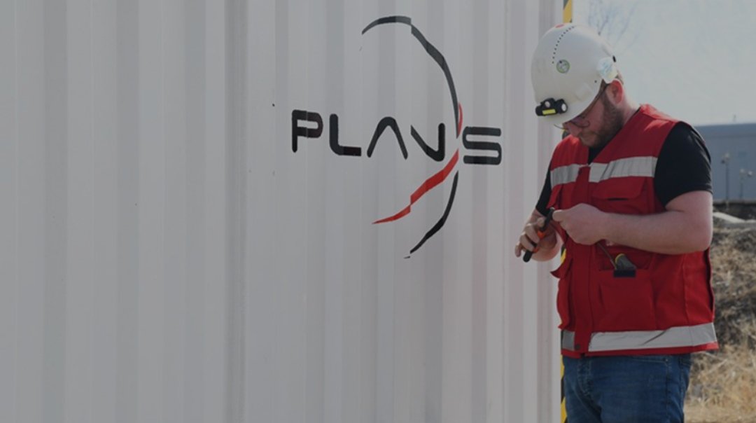 Erzurum'daki yer istasyonunun  kurulumu tamamlanmış, sırada Antalya var. #kontr 
erzurum.edu.tr/duyuru/etu-uyd…