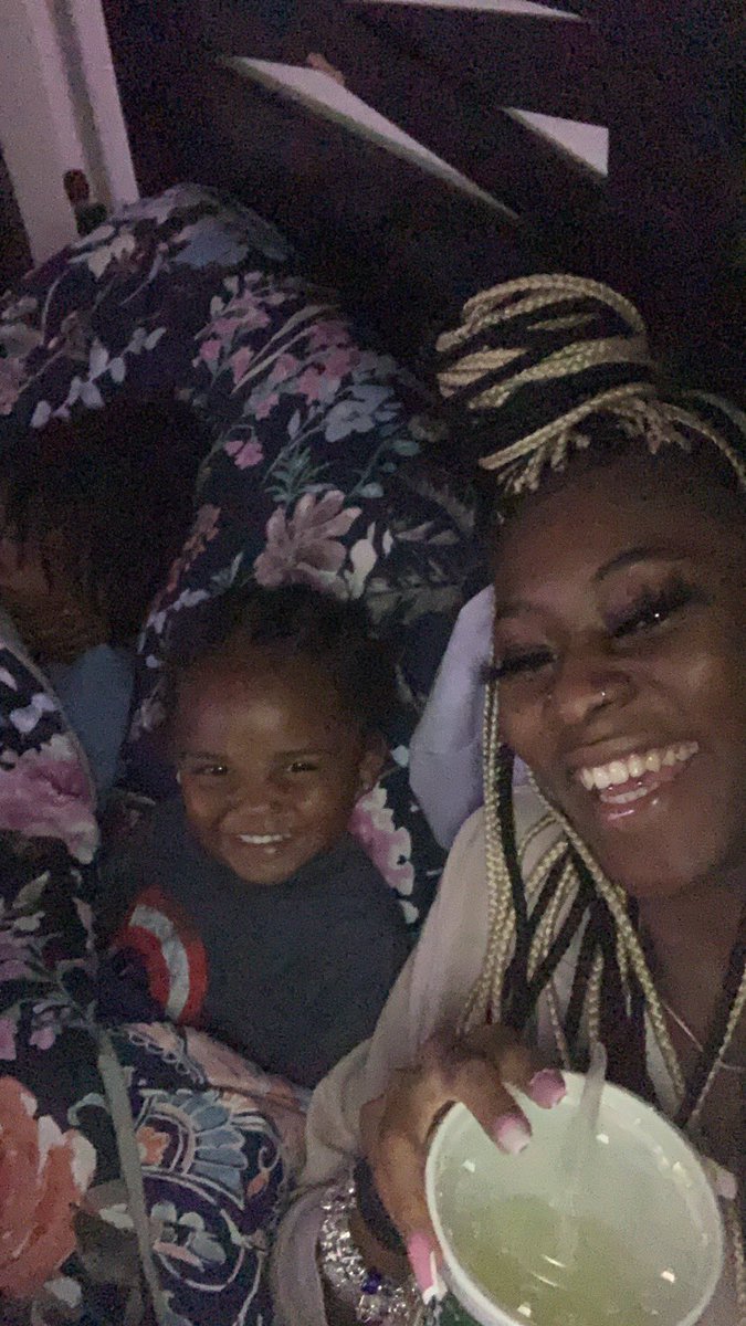 imsoniya2's tweet photo. can i see y’all fav little person 🥹 loml ᥫ᭡. https://t.co/CYm7sOEdu7
